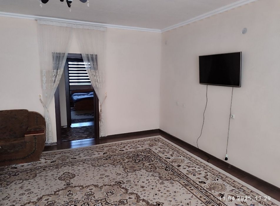 Uy ijara beriladi. Yangi Domlardan