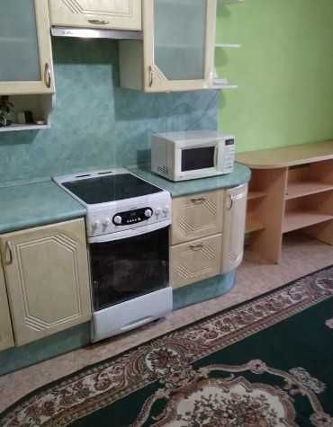 Дава се под наем Двустаен апартамент в Пловдив, Остромила - 65 кв.м за 270.3 € - Снимка #1