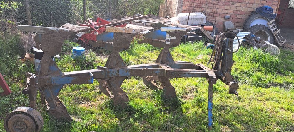 Vănd plug reversibil lemken