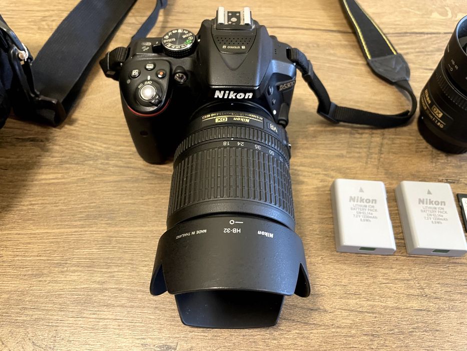 Nikon D5300 + Nikkor AF-S DX 18-105mm VR + Nikkor AF-S DX 35mm + аксесоари