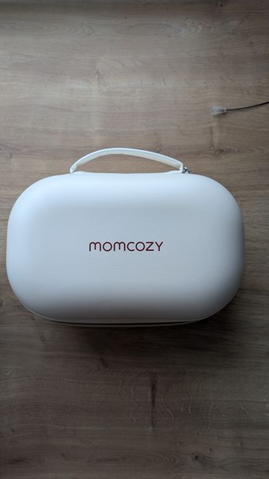 Vând pompă de sân Momcozy M9 aproape nefolsită