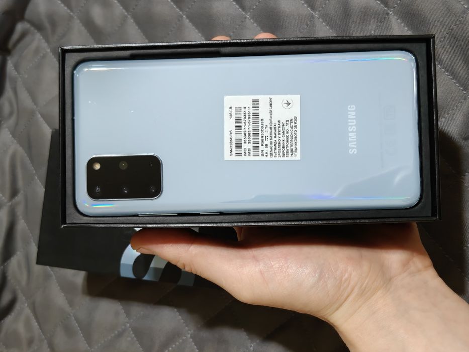 Samsung S20 Plus 128 gb Ram 8