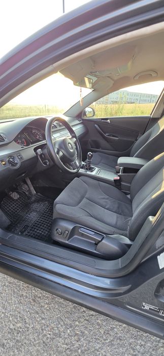 Passat B6 2.o L 110 cp.