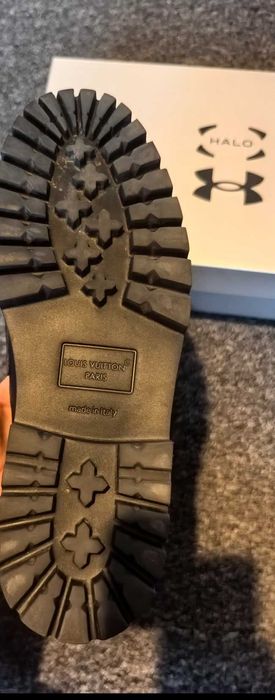 LOUIS VUITTON Hockenheim Moccasin – Black Grainy Leather