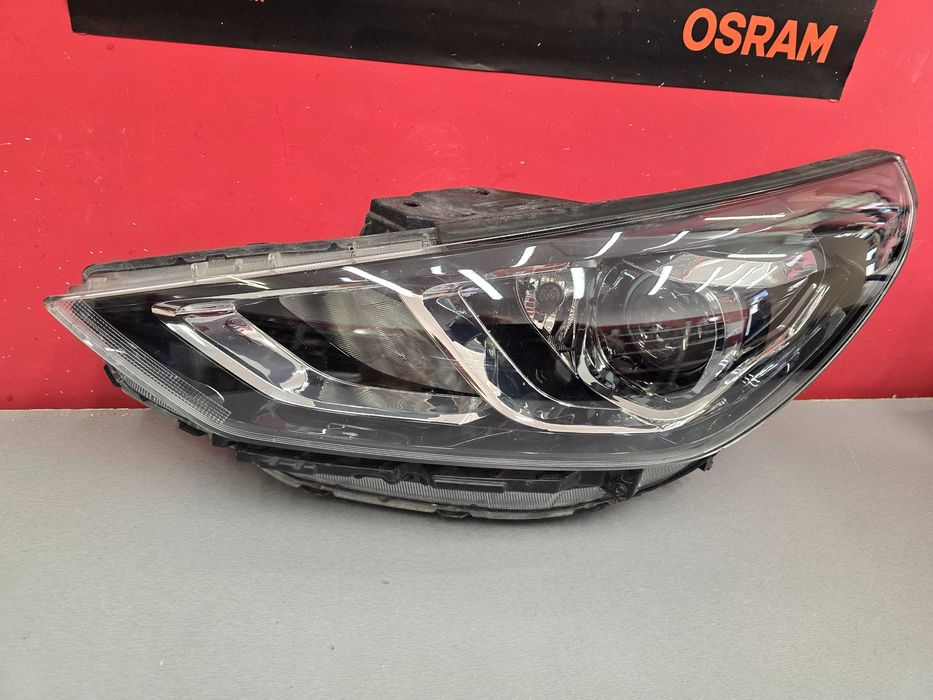 Оригинален фар Хюндаи И30  Hyundai I30
