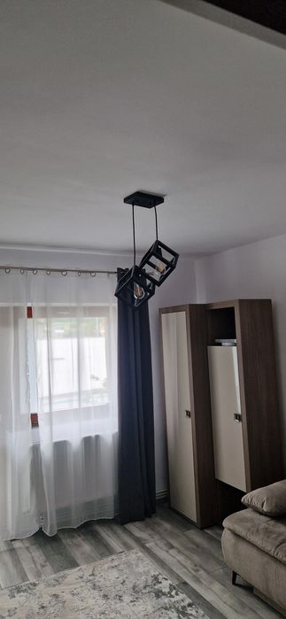 Persoana fizica inchiriez garsoniera in Zalau - complet mobilata si utilata — fotografia 1