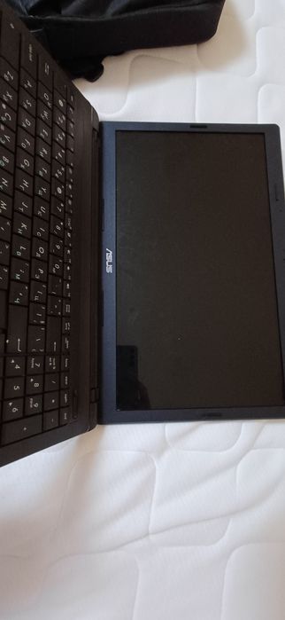 Лаптоп за части,