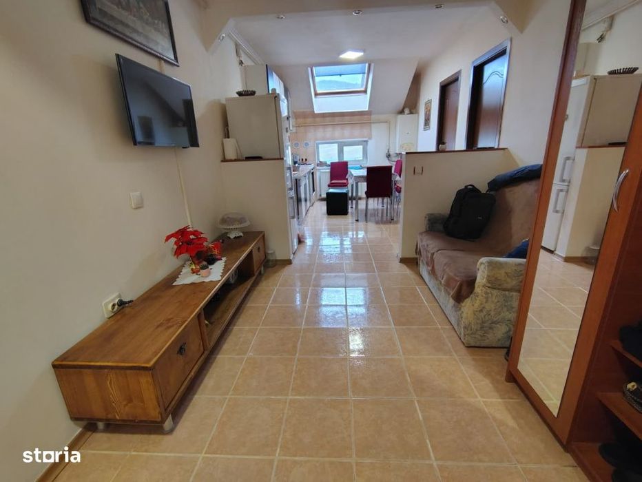Apartament cu doua dormitoare, zona Florilor, Floresti