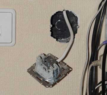 Установка сетевой разетки обжим прозвонка