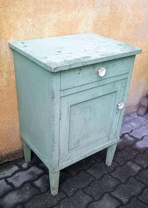 Dulapior rustic vechi