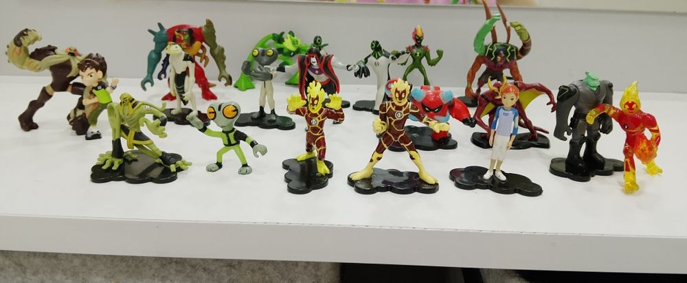 Малки колекционерски  фигурки на Бен 10 Ben 10