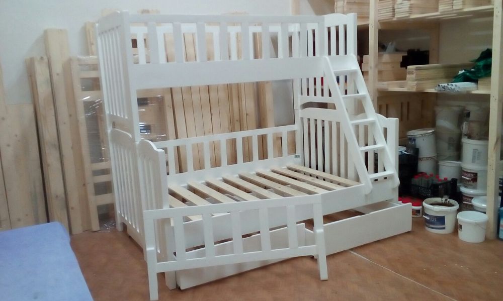 TRANSPORT GRATUIT.Pat etajat-supraetajat din lemn masiv.Cod 3015