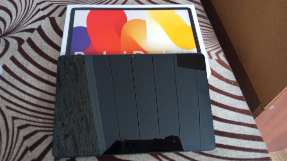 Redmi Pad SE планшет