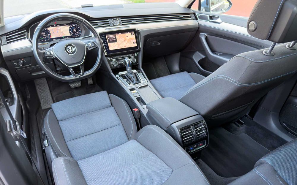 VW Passat GTE 2018 DSG Plug-In Hybrid 218CP
