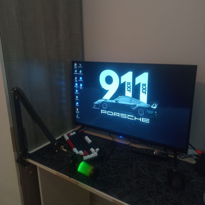 Телевизор  большой