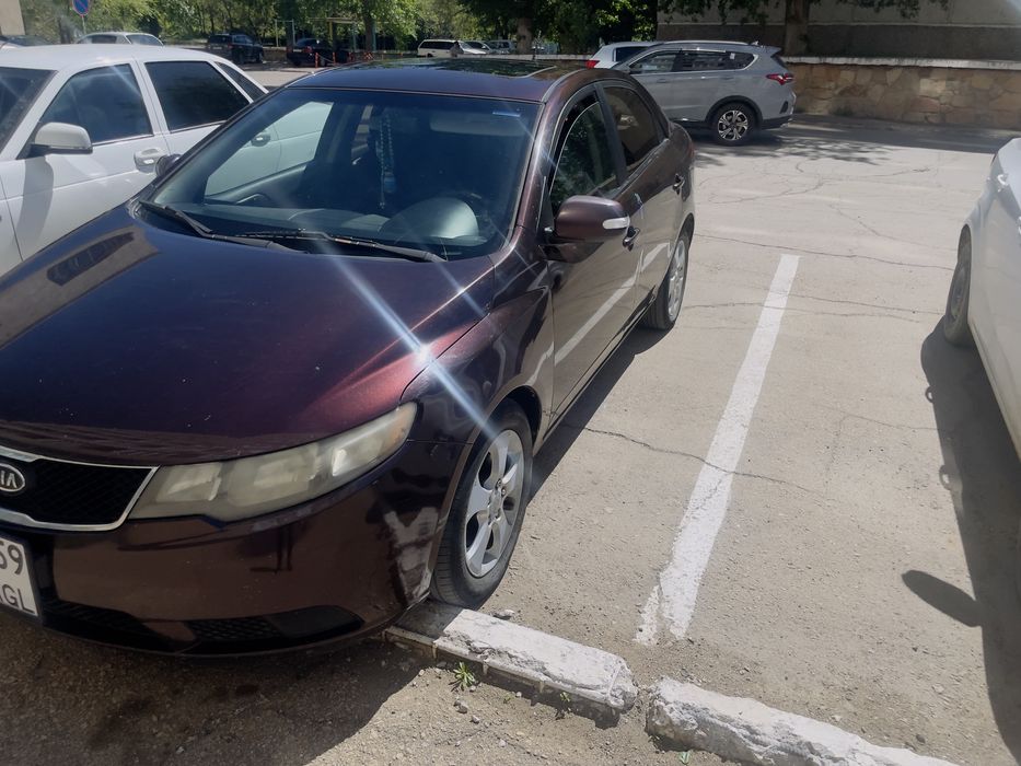 Продам KIA 2010 года