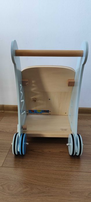 Бебешки дървен уокър BigJigs