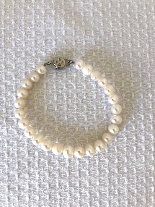 Bratara perle naturale cu inchizatoare din argint