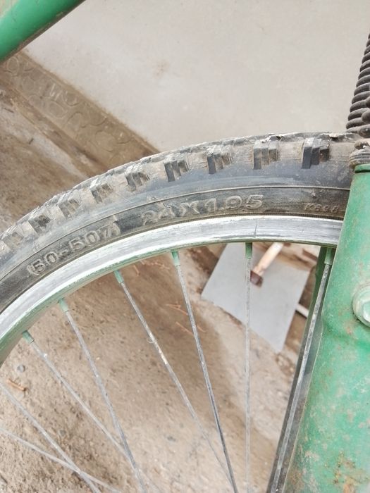 Велосипед трёхколёсный