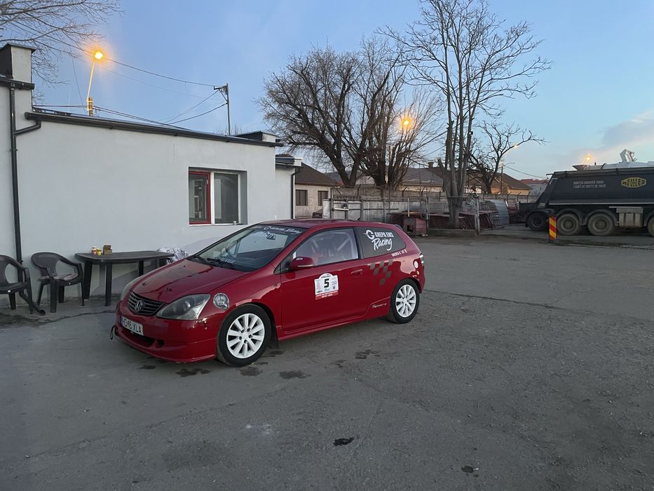 Vând Honda civic ep 1 pregătită de curse