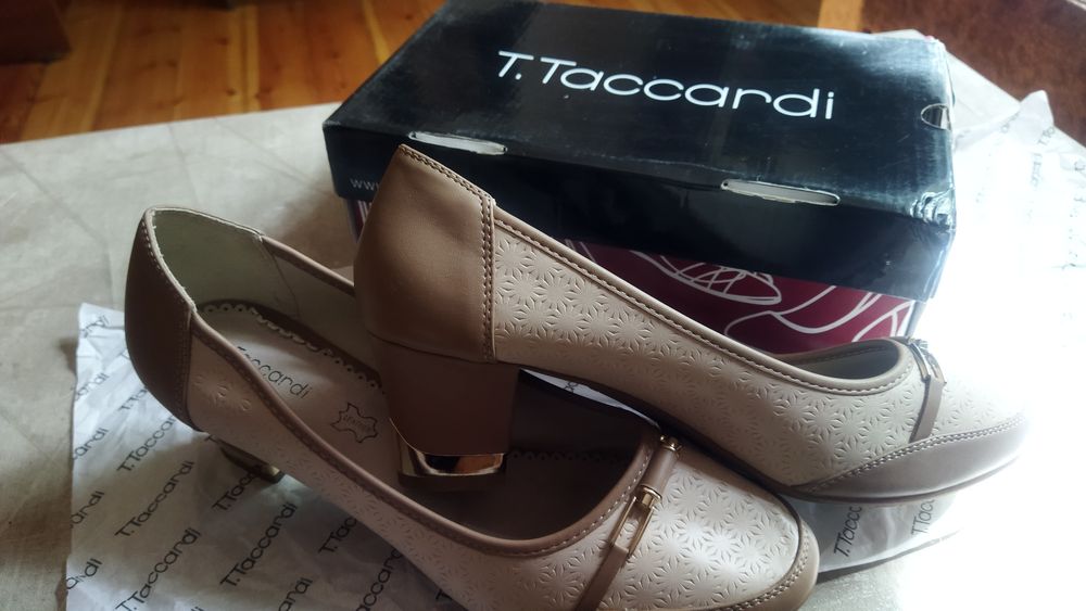 Продажа туфли разм 41 + сумка в подарок