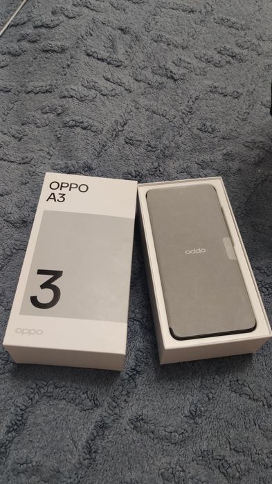 Смартфон Oppo A3 2025