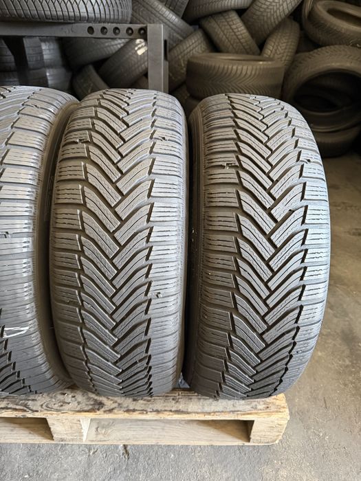 4 anvelope iarna 215/60/17 Michelin 6.5-6.8 mm!