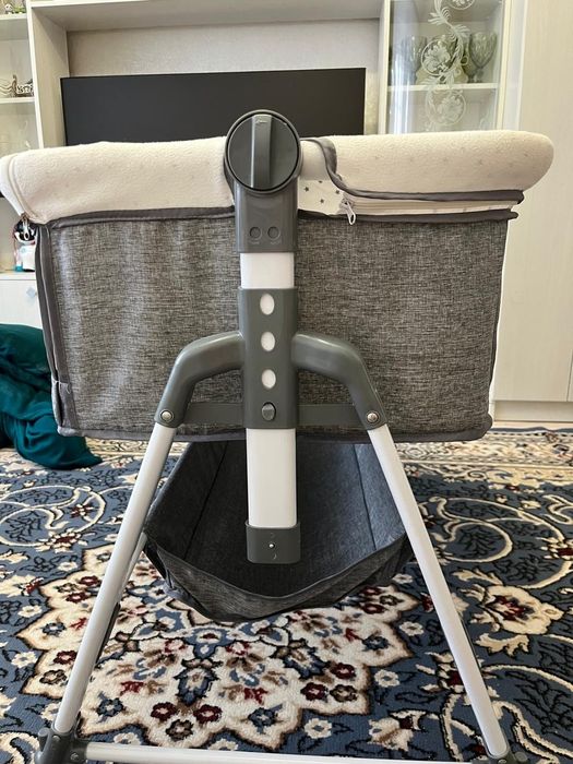 Кроватка для малышей