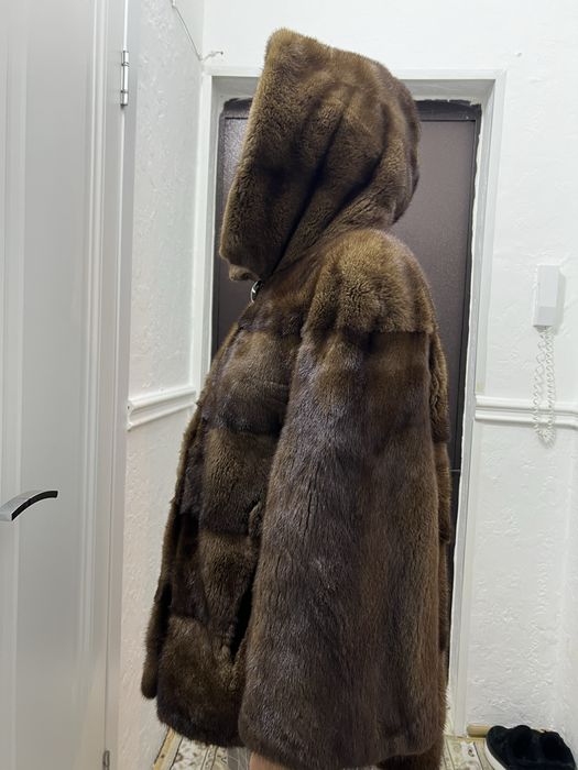 продам норковую шубу