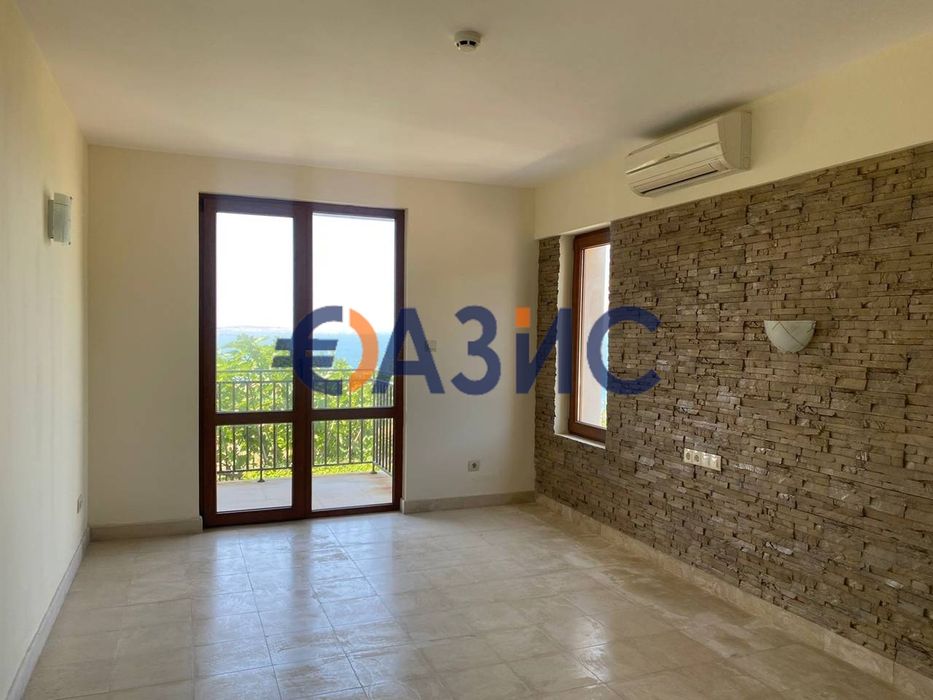 Продава се Къща в Созопол - 162 кв.м за 2038 €/кв.м - Снимка #4