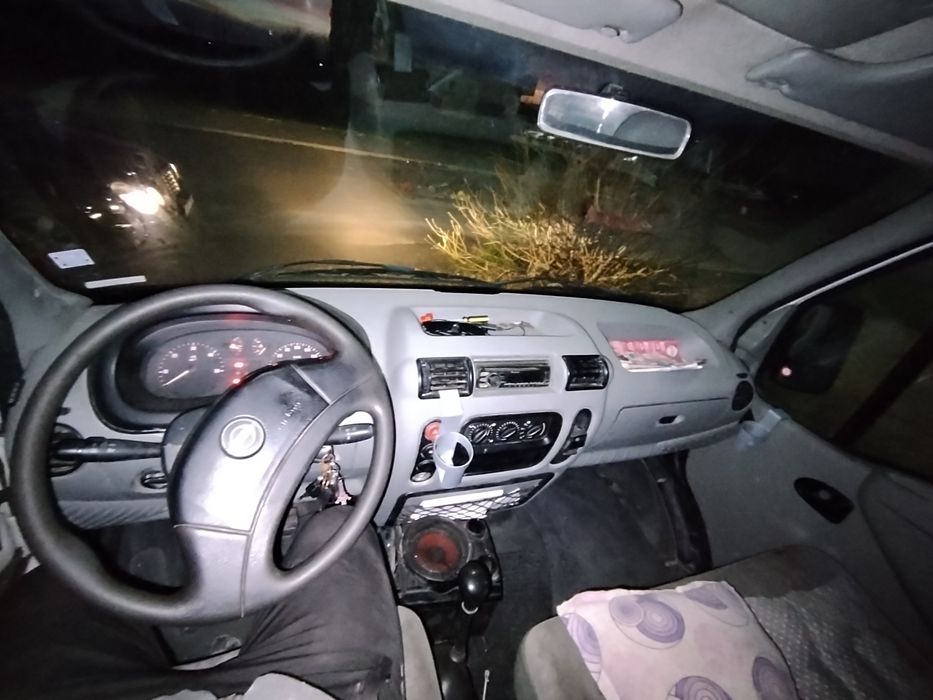 Продава се Опел Мовано