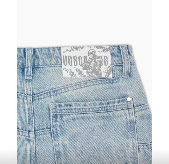 Продаю джинсы от Vescartes