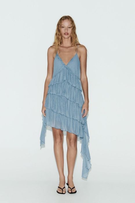 Платье  Zara ,размеры М и L
