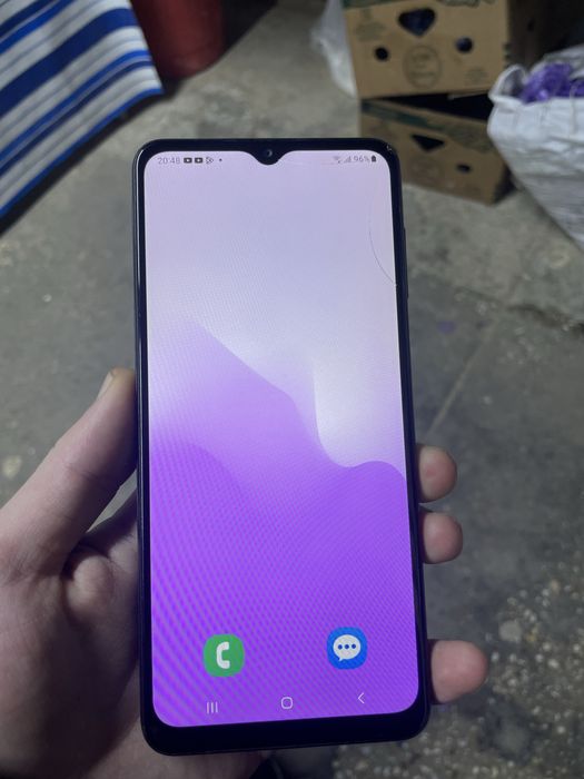 samsung a12 128 gb holat rasmda korsatilgan