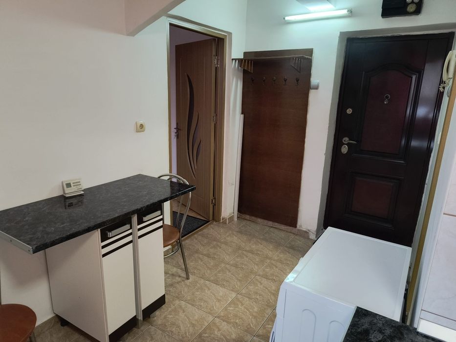 Vând Apartament cu o camera