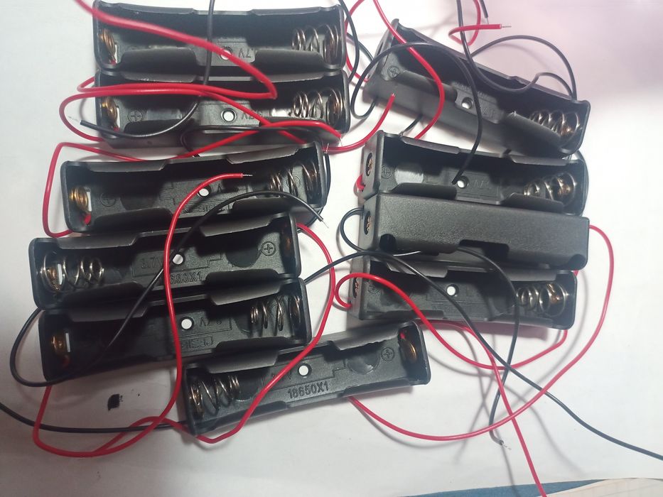 Кейс контейнер для аккумуляторов 18650