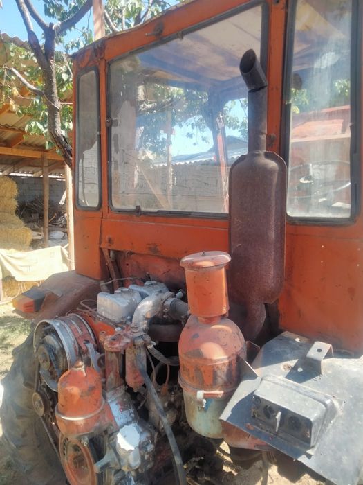 Traktor. Pat pat