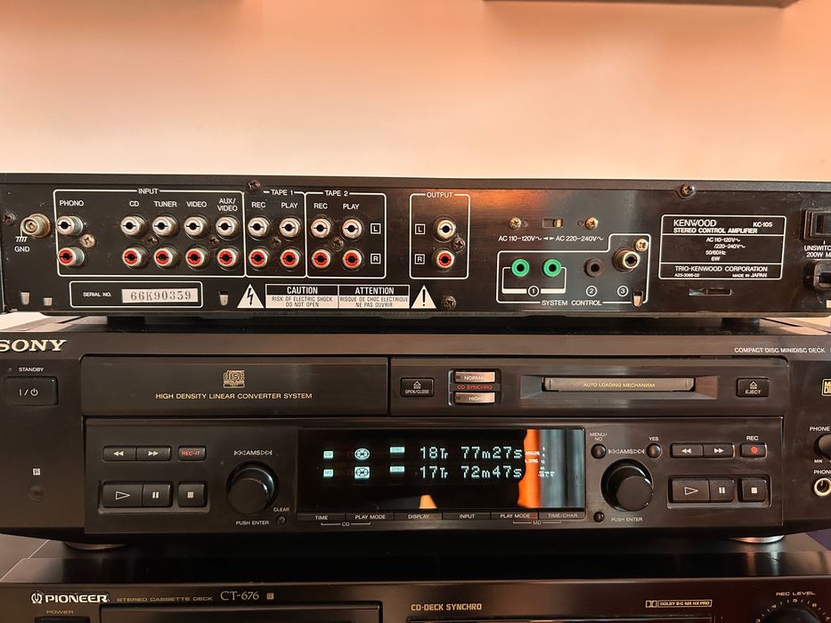 Vand preamplificator cu egalizator Kenwood KC105