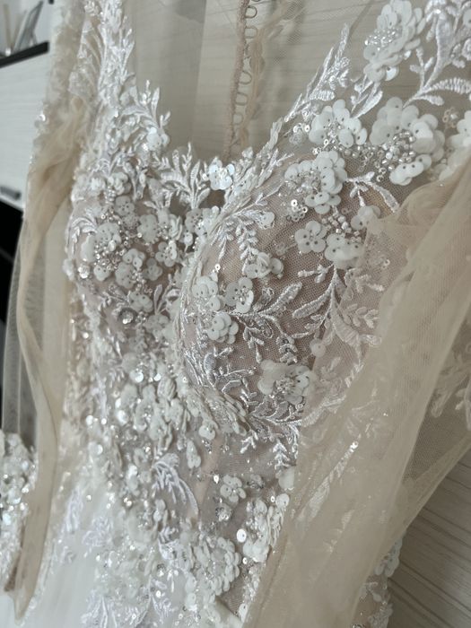 Vând rochie de mireasă