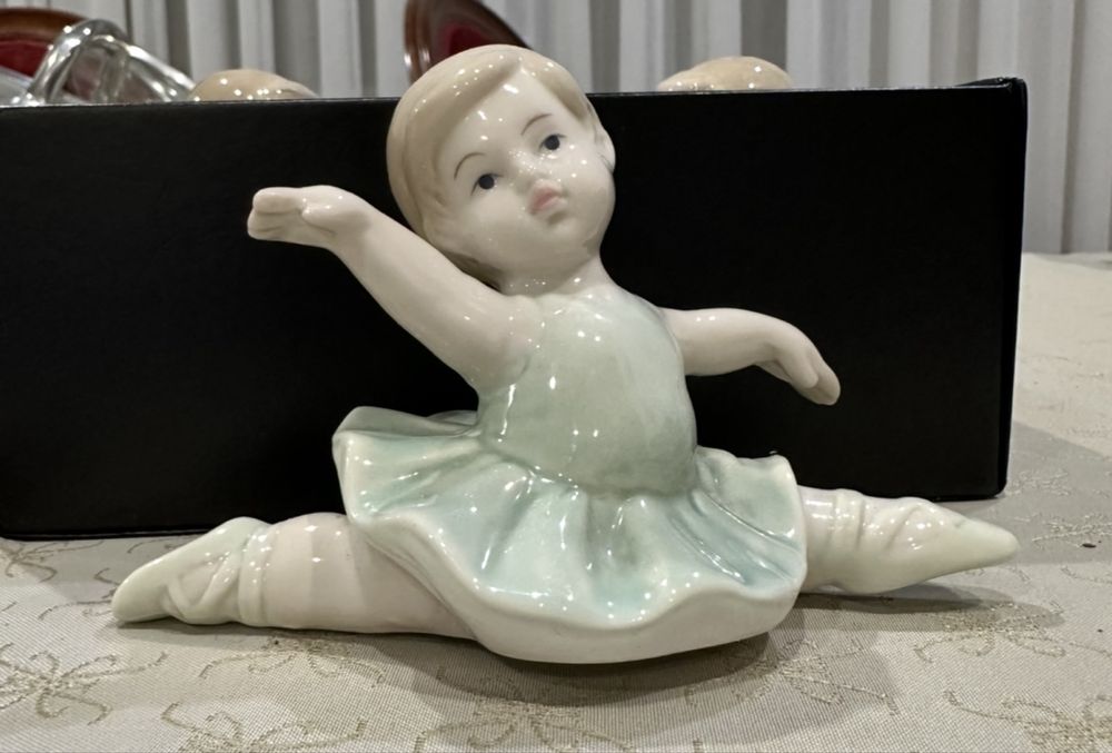 Статуэтки сувениры