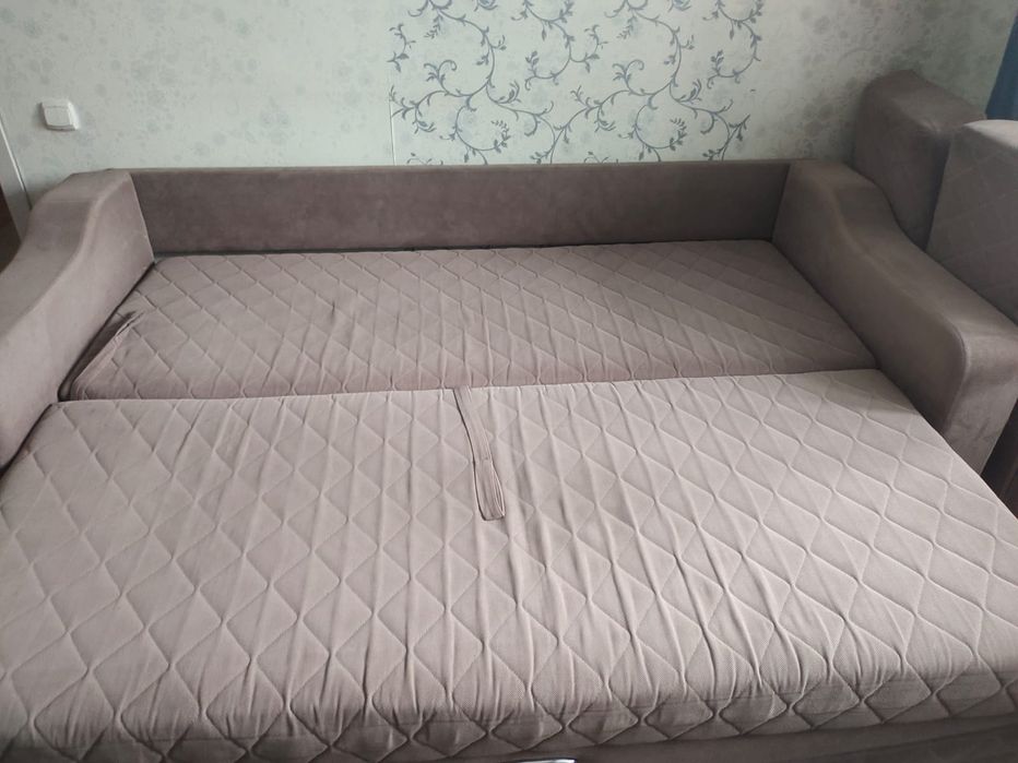 Диван в отличном состоянии
