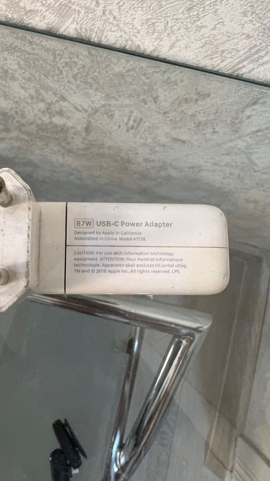 USB-C power Adapter для MacBook Pro