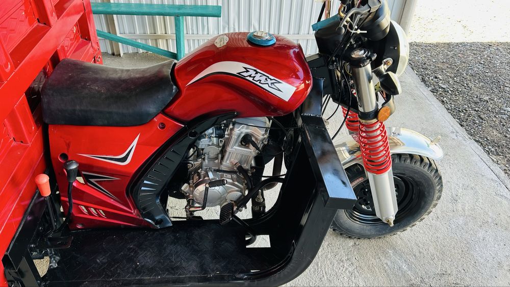 Трицикл 250 куб сатылады