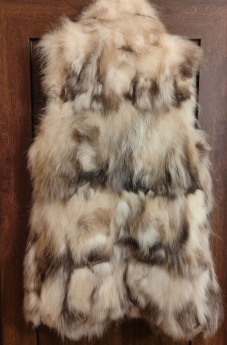 Елек естествен косъм, размер S/M.