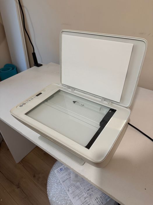 Принтер HP DeskJet 2710