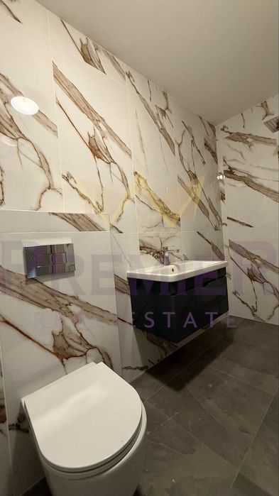Продава се Многостаен апартамент в Пловдив, Кършияка - 192 кв.м за 930 €/кв.м - Снимка #9