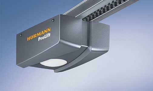 Usa garaj automata HORMANN RENOMATIC 2500x2125 mm