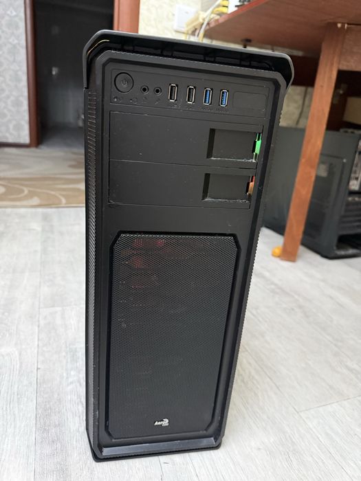 Корпус для ПК (компьютера)