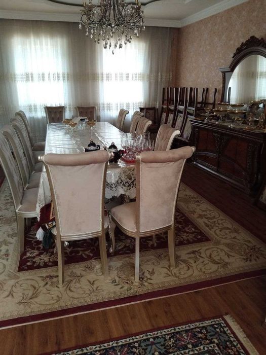 Уй сотилади Ховли