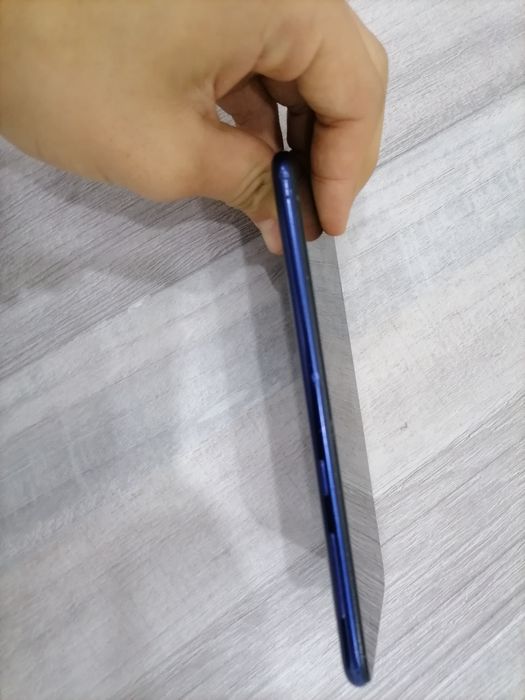 Самсунг а10 32гб